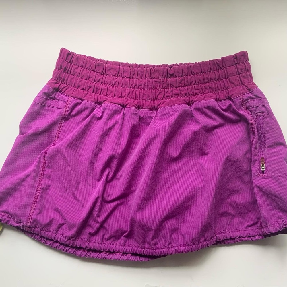 lululemon run tracker skirt